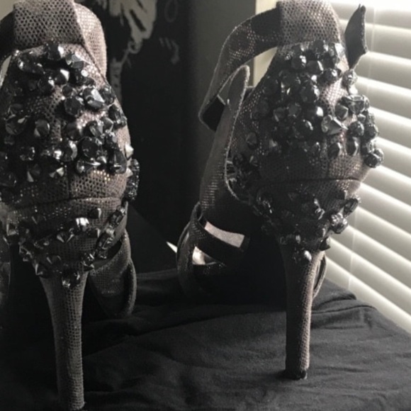 Open Toe Heels - Picture 3 of 3